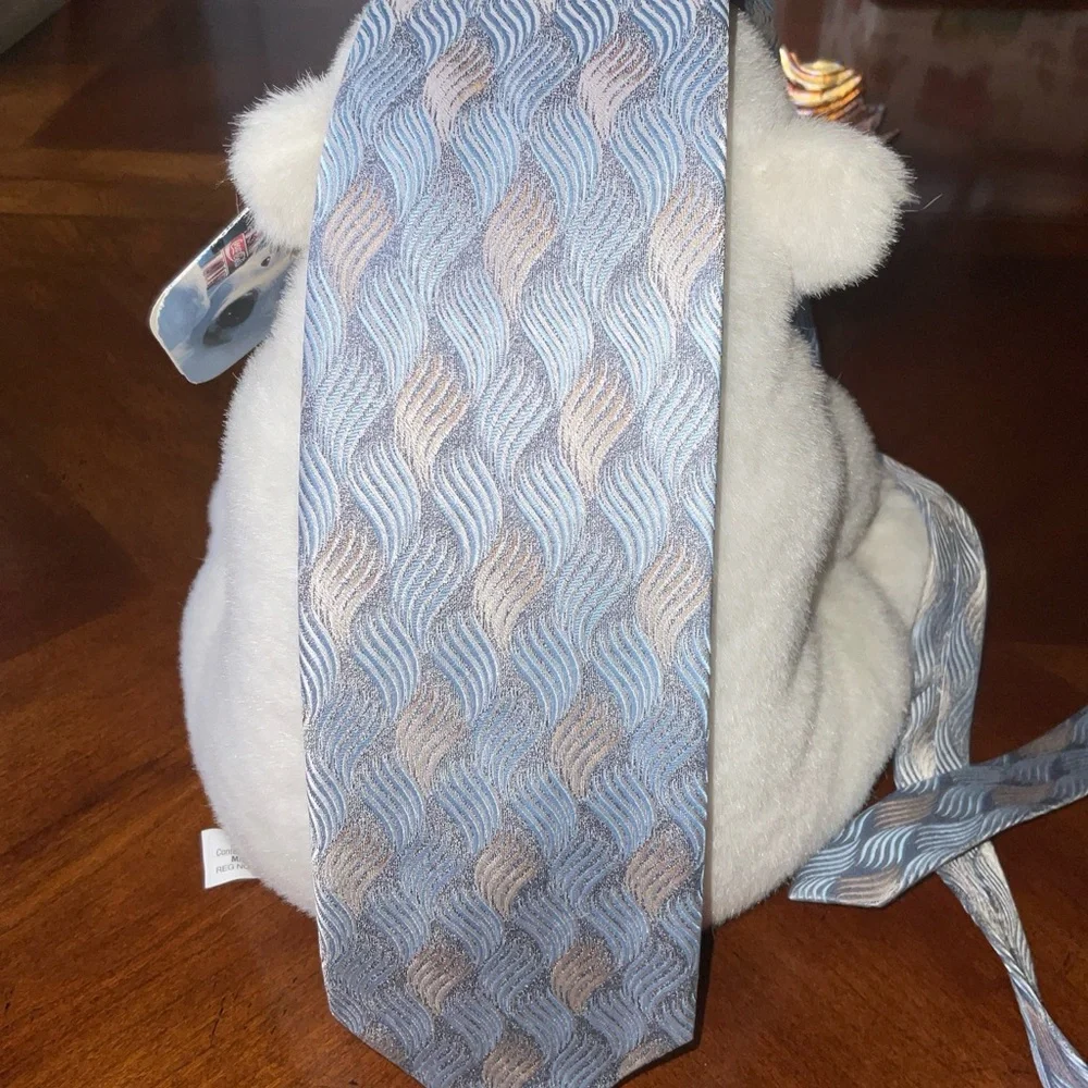 Bruno Piatelli Men Silk Powder Blue Gray Hip Dapper Wavy Pattern  X-Long Tie
